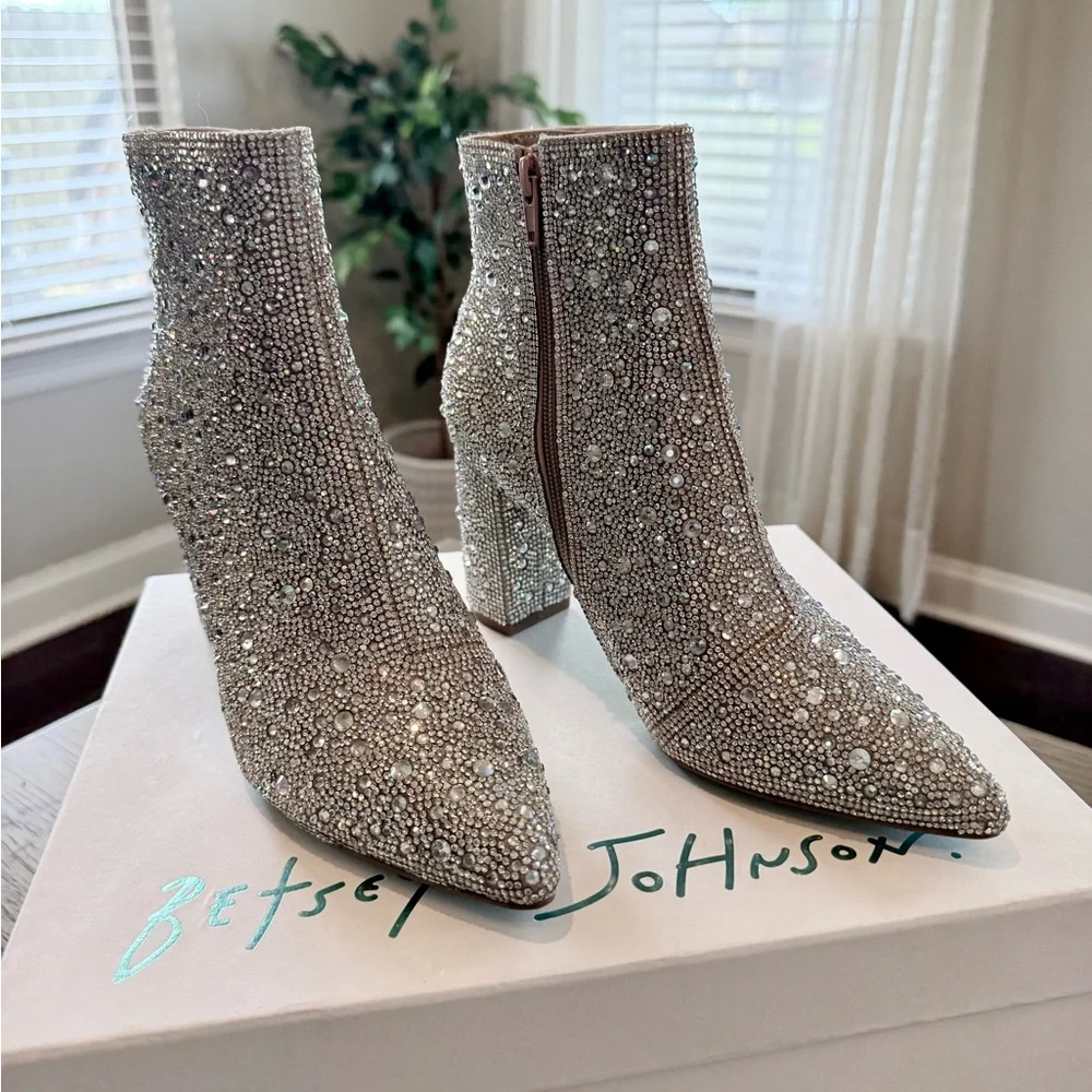 Betsey Johnson Women’s Cady Rhinestone Ankle Booties | Sz. 6.5 | NIB